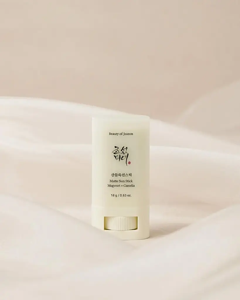 بيوتي اوف جونسون - عصا شمس غير لاصقة: Mugwort+Camelia 18g