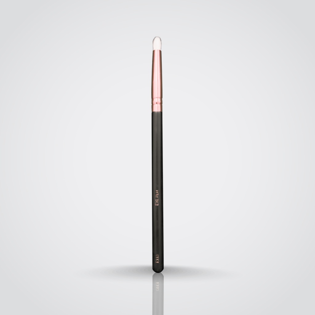 Layla - Eye Pen - Brush - Model# E113